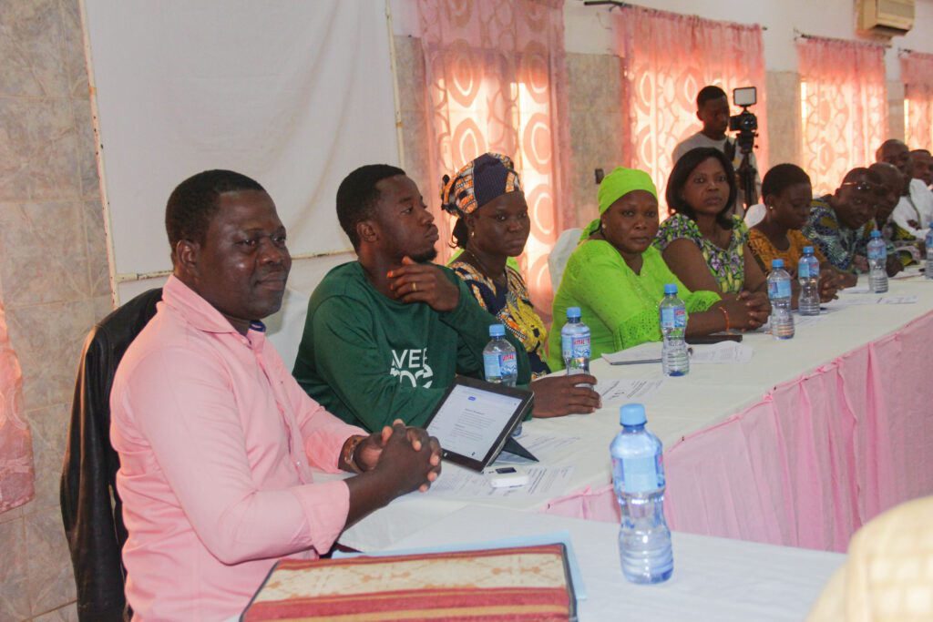 Renforcer la résilience de la société civile et des groupesvulnérables au Bénin en renforçant leur capacité à défendre les droits numériques et à répondre aux menacesnumériques